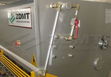 卡套式接頭體.jpg 卡套式接頭體.jpg