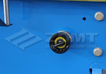 后擋料微調(diào).jpg 后擋料微調(diào).jpg