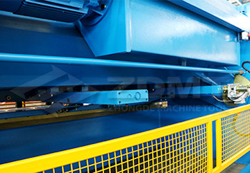 機(jī)器后擋料 機(jī)器后擋料