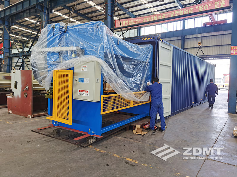 中東疫情沖擊之下，中德剪板機(jī)折彎機(jī)出口沙特